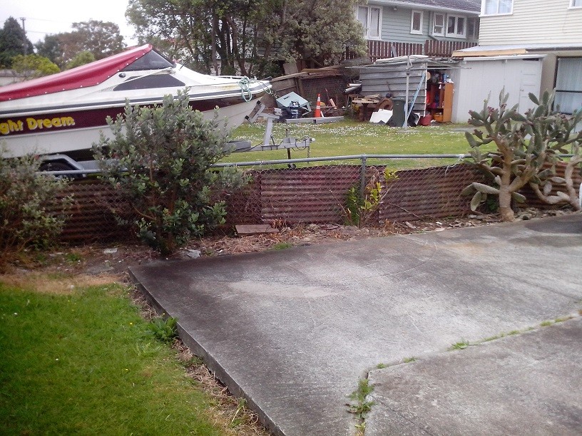 weeded-and-cleaned-out-garden-1